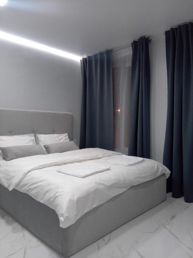 Pure Apartments Vip 4 Lemberg Exterior foto